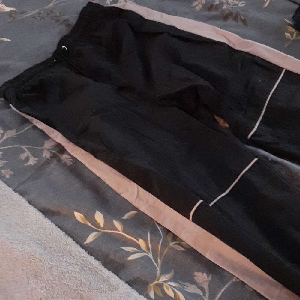 Pants - Picture 4 of 4